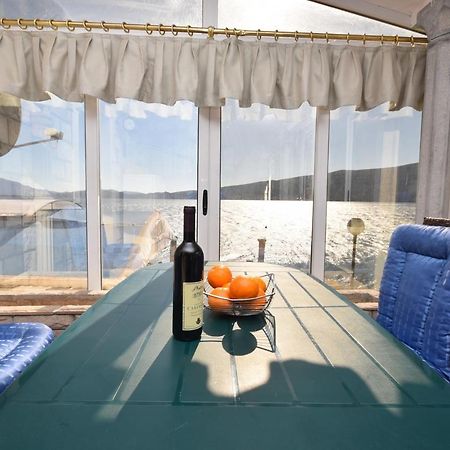 فيلا Seaside House تْشيرسيك نوفي المظهر الخارجي الصورة