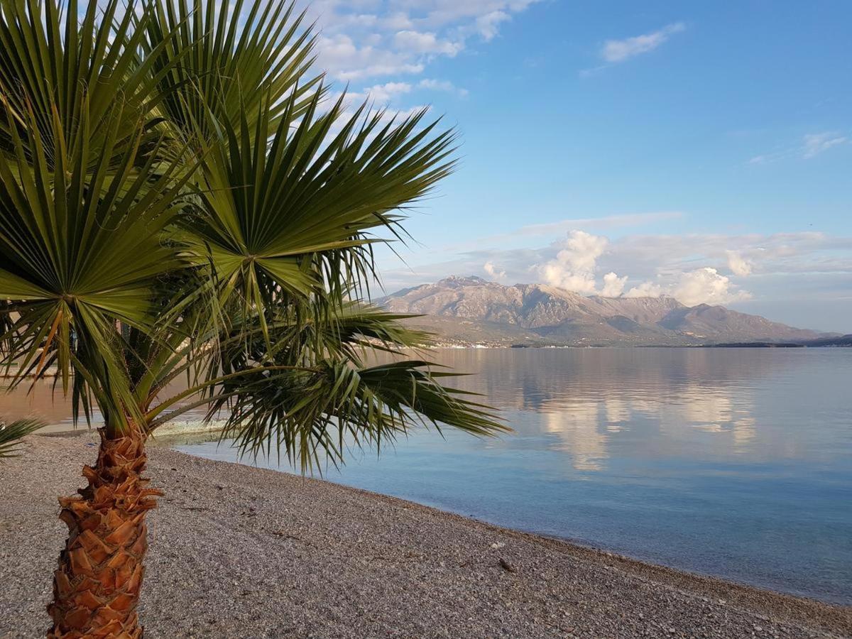 فيلا Seaside House تْشيرسيك نوفي المظهر الخارجي الصورة